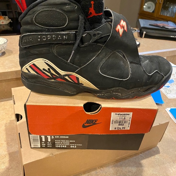 Origanal release Air Jordan’s - Picture 2 of 3